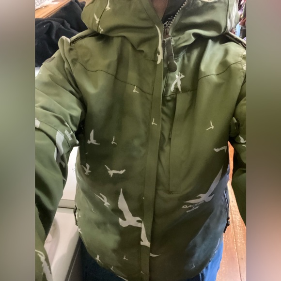 dakine ski jacket with swallows pattern. Size s - Picture 2 of 4